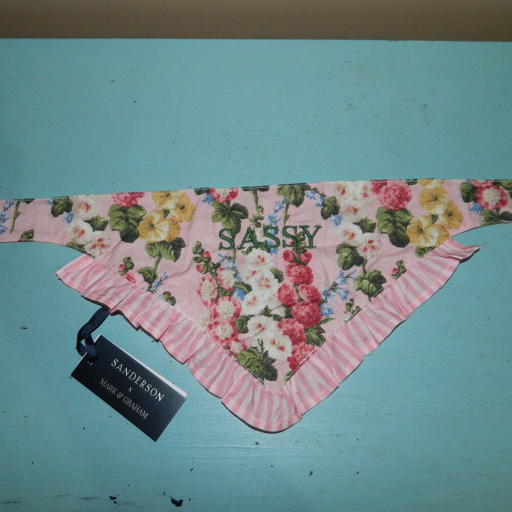Mark & Graham X Sanderson Ruffle Dog Bandana "Sassy" Sz S/M (E-38)